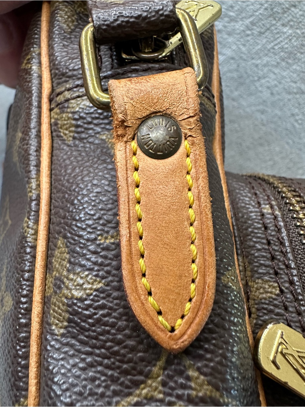 Louis Vuitton Vintage Amazone Monogram Crossbody Bag 1992 🤎 - Picture 10 of 16
